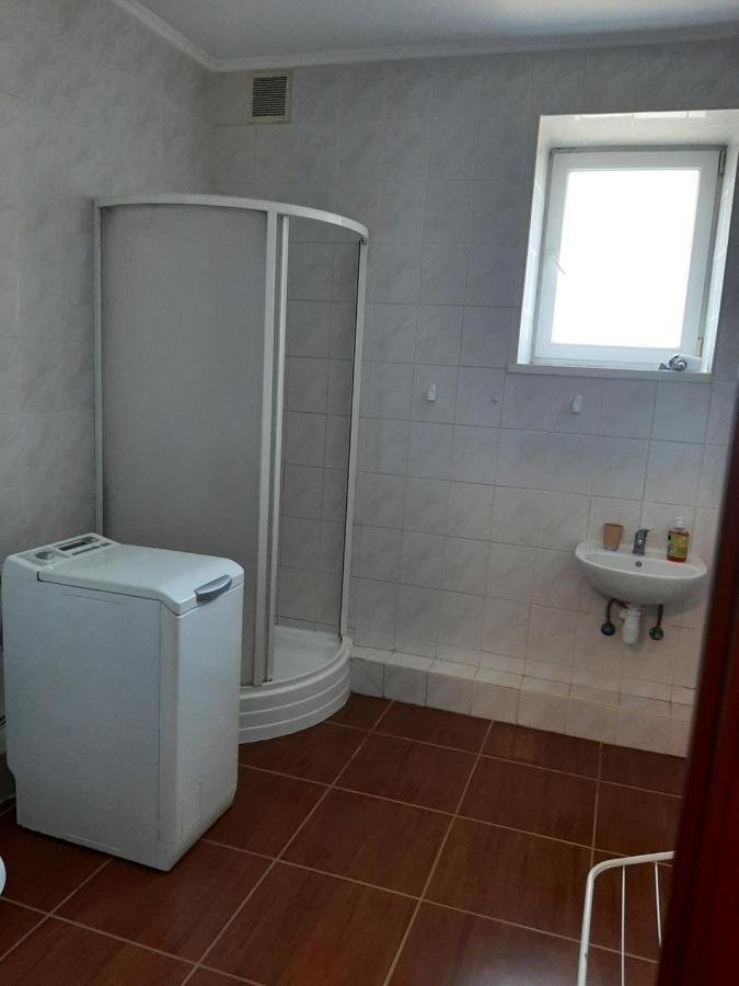 Apartment On Lermontova 35A Mukacheve Bagian luar foto