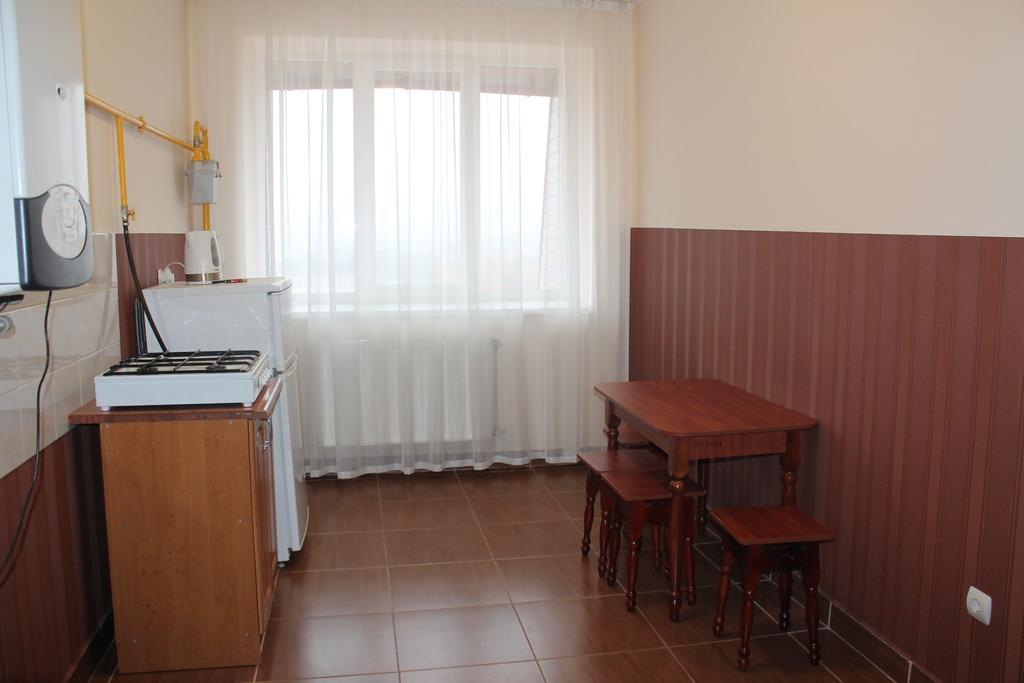 Apartment On Lermontova 35A Mukacheve Bagian luar foto
