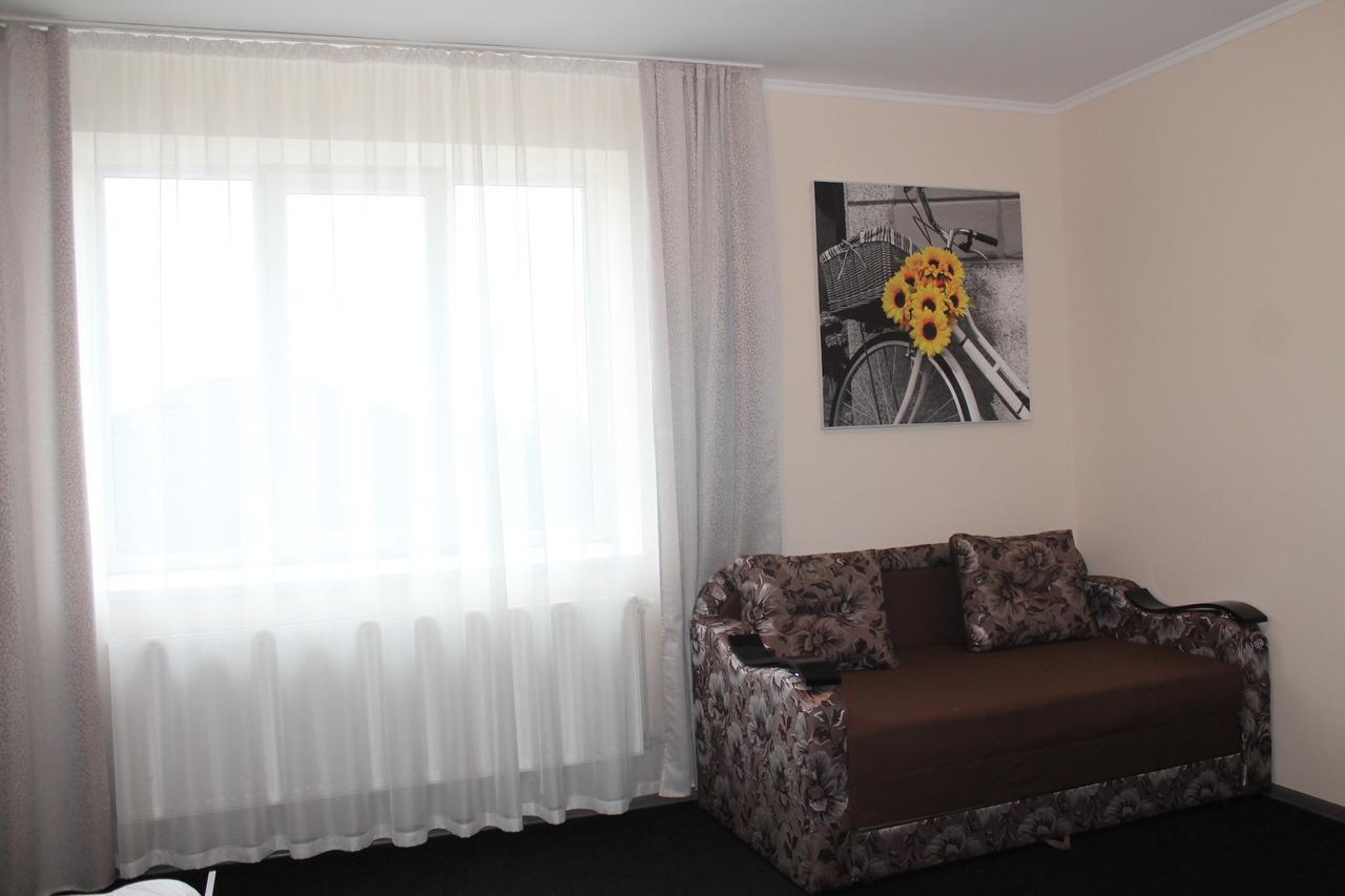 Apartment On Lermontova 35A Mukacheve Bagian luar foto